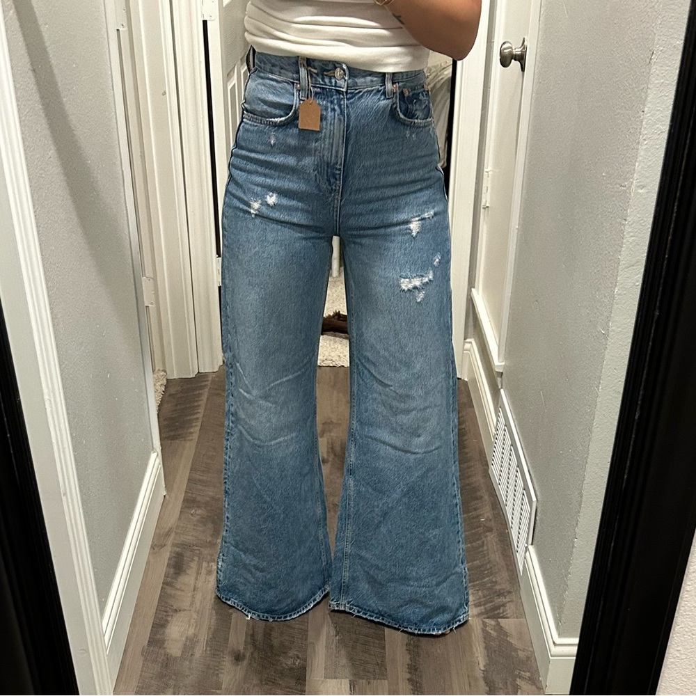 We the free wide leg Jean size 28